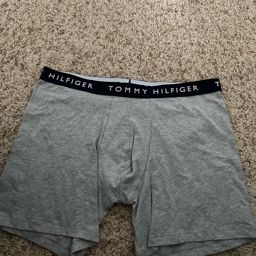 Tommy Hilfiger Men's Boxer Briefs - Gray, Blue, and dark  blue  size L/ NWOT - Picture 4 of 4